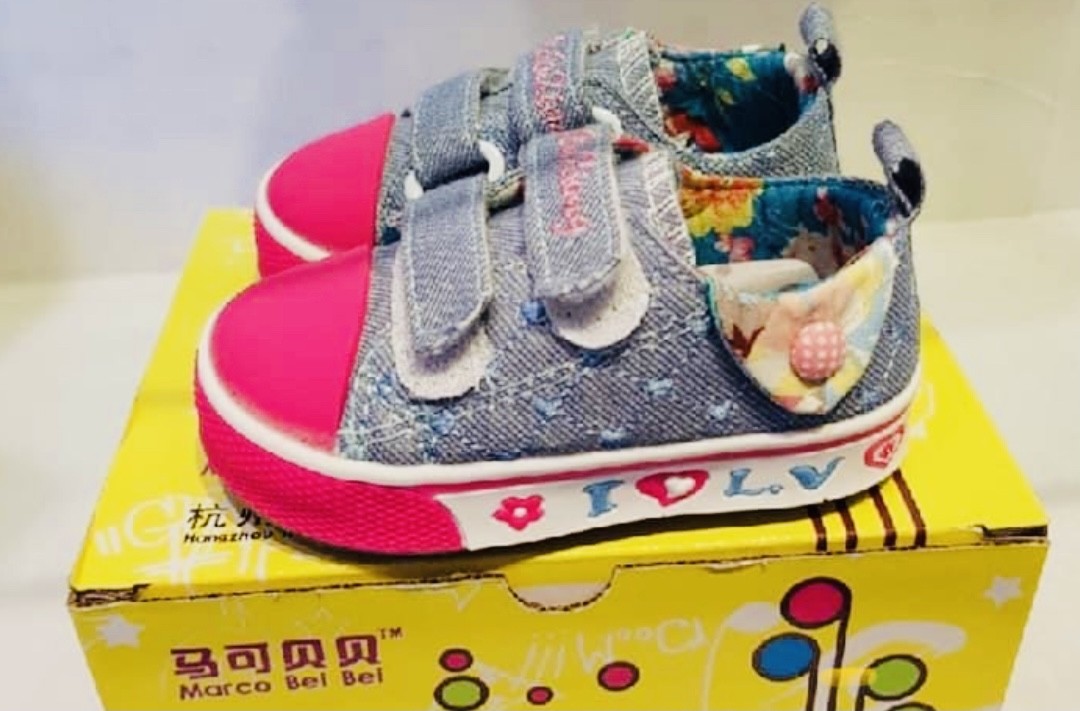 kids shoes