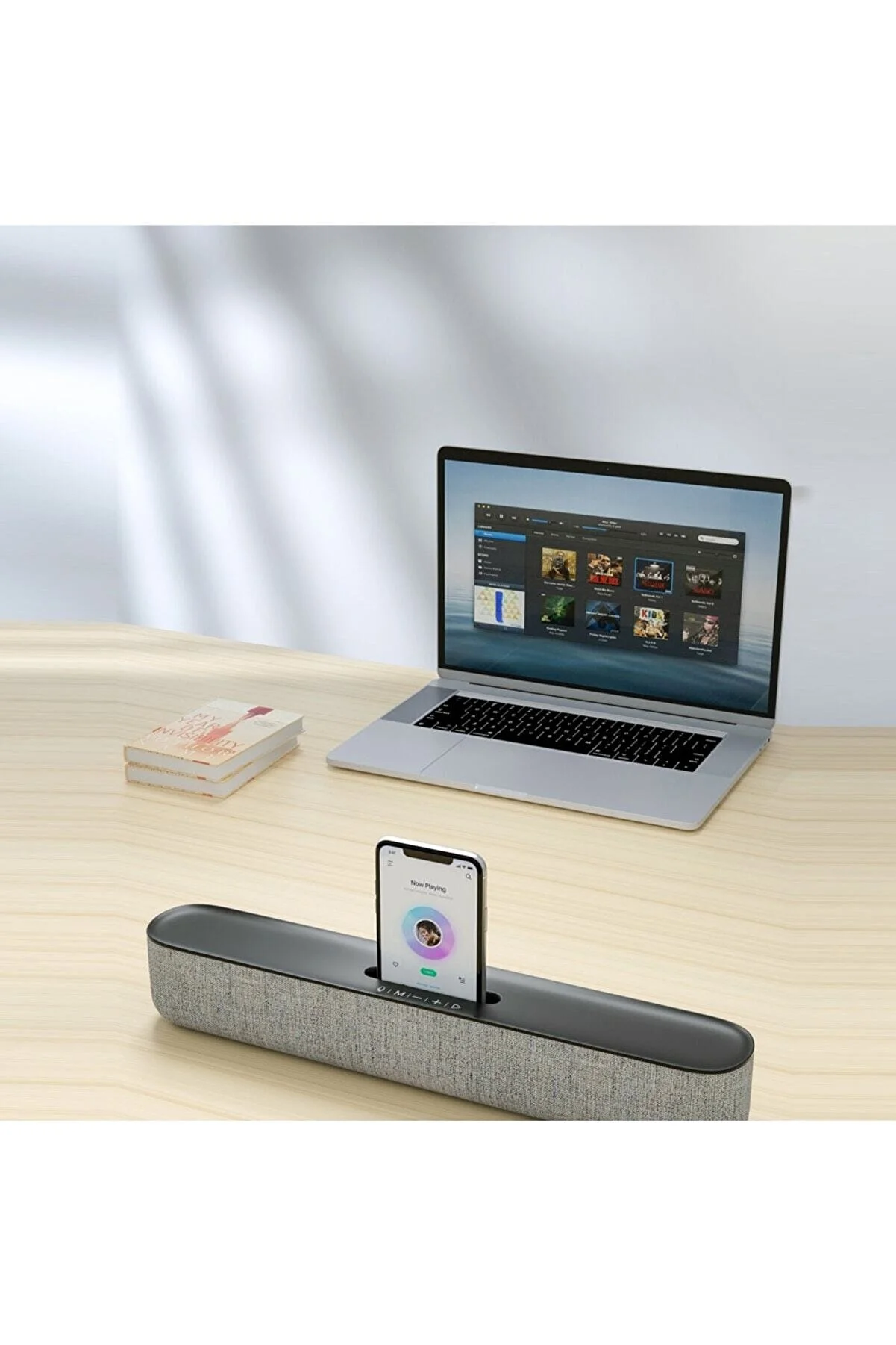 Introducing the Lenovo Lecoo DS108 Stereo 10W Soundbar Speaker in Black.