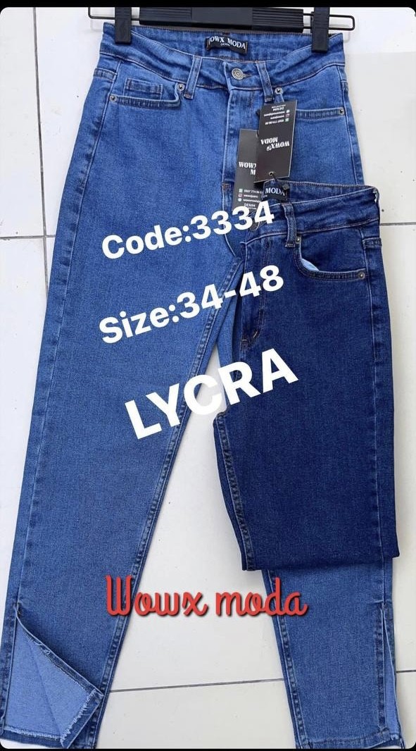 Jeans with small holes